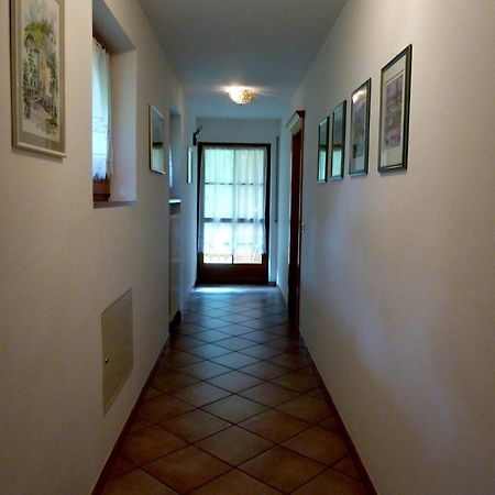 Appartamenti Majon Sotroi Campitello di Fassa Camera foto